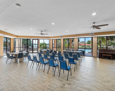 31 Columbia Court - Photo Thumbnail 18
