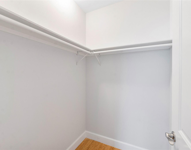825 Ne 17th Way - Photo Thumbnail 19