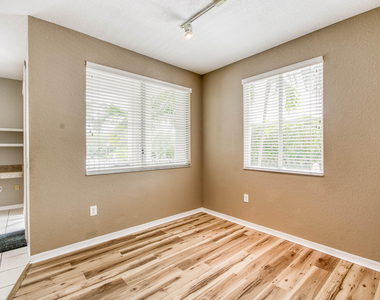 11010 Legacy Drive - Photo Thumbnail 4