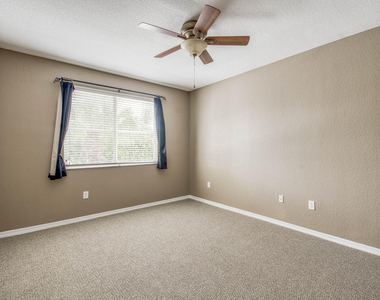 11010 Legacy Drive - Photo Thumbnail 14