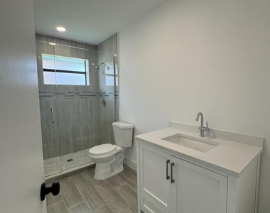 158 Cordoba Circle - Photo Thumbnail 6