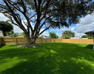 158 Cordoba Circle - Photo Thumbnail 1