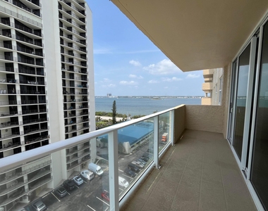 5440 N Ocean Drive - Photo Thumbnail 23