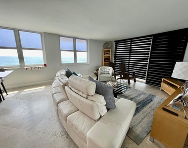 5440 N Ocean Drive - Photo Thumbnail 8