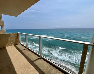 5440 N Ocean Drive - Photo Thumbnail 17
