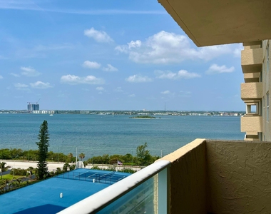 5440 N Ocean Drive - Photo Thumbnail 22