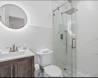 5040 Ne 22nd Avenue - Photo Thumbnail 16
