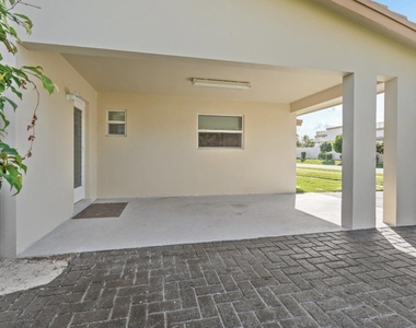 5040 Ne 22nd Avenue - Photo Thumbnail 26