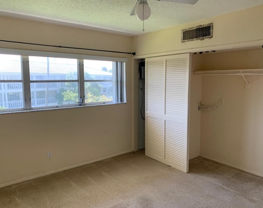 2453 Ne 51st Street - Photo Thumbnail 15