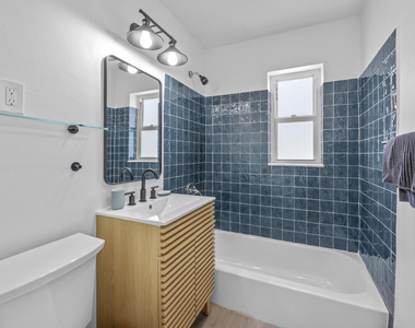 2021 Plunkett Street - Photo Thumbnail 2