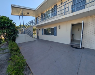 817 Lighthouse Drive - Photo Thumbnail 1
