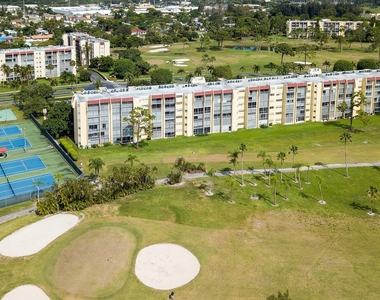 3661 Via Poinciana - Photo Thumbnail 27