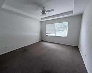 3760 Ne 15th Street - Photo Thumbnail 4