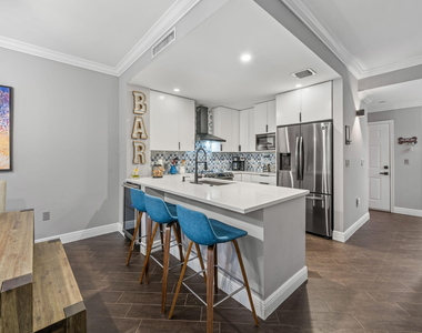 11771 St Andrews Place - Photo Thumbnail 10