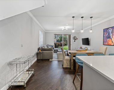 11771 St Andrews Place - Photo Thumbnail 5