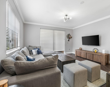 11771 St Andrews Place - Photo Thumbnail 8