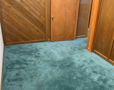 504 Tower Drive - Photo Thumbnail 1
