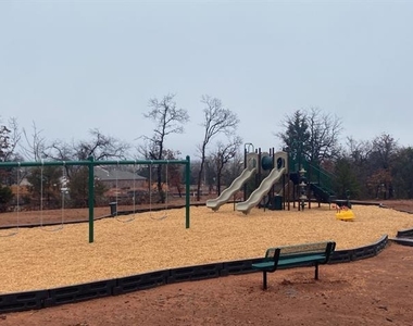 12432 Armstrong Drive - Photo Thumbnail 20