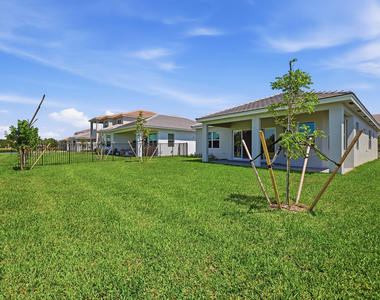 13955 Spruce Pine Drive - Photo Thumbnail 29