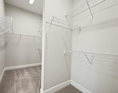13955 Spruce Pine Drive - Photo Thumbnail 18