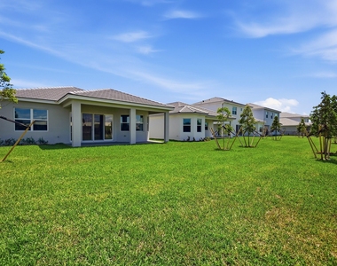 13955 Spruce Pine Drive - Photo Thumbnail 33
