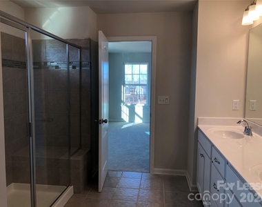 3001 Deep River Way - Photo Thumbnail 13