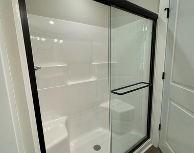 147 Brawley Villas Place - Photo Thumbnail 10