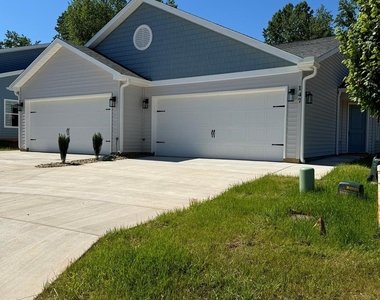 147 Brawley Villas Place - Photo Thumbnail 18
