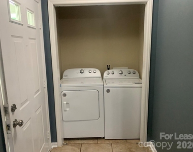 216 W Statesville Avenue - Photo Thumbnail 1