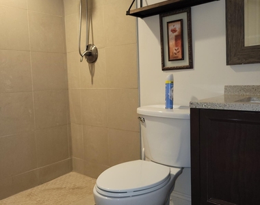 3605 Nw 21st Court - Photo Thumbnail 22
