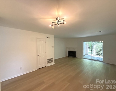 6034 Heath Valley Road - Photo Thumbnail 4