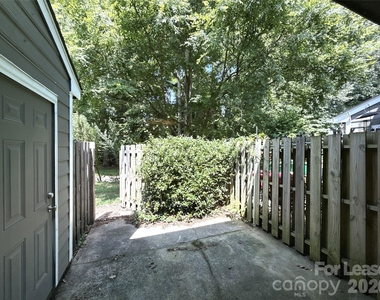 6034 Heath Valley Road - Photo Thumbnail 10