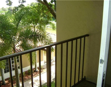 1089 N Benoist Farms Road - Photo Thumbnail 18