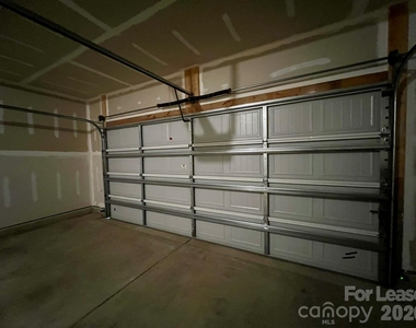 314 Hamptons Cove Road - Photo Thumbnail 17