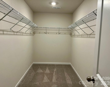 314 Hamptons Cove Road - Photo Thumbnail 21