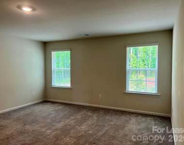314 Hamptons Cove Road - Photo Thumbnail 22