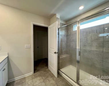 314 Hamptons Cove Road - Photo Thumbnail 25