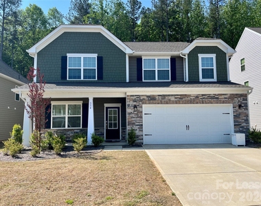 314 Hamptons Cove Road - Photo Thumbnail 1