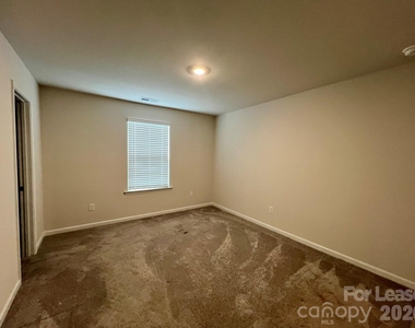 314 Hamptons Cove Road - Photo Thumbnail 29