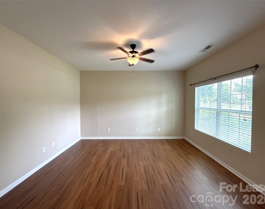 13320 Hunting Birds Lane - Photo Thumbnail 3