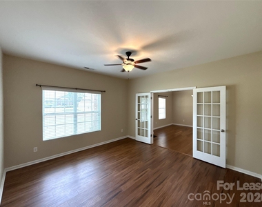 13320 Hunting Birds Lane - Photo Thumbnail 4