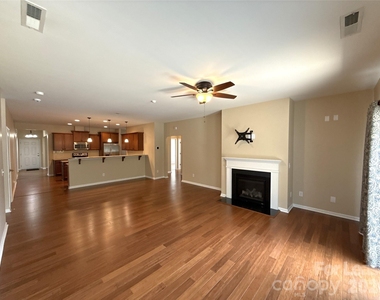 13320 Hunting Birds Lane - Photo Thumbnail 11