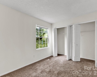 630 Lex Drive - Photo Thumbnail 6