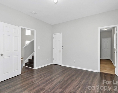 3731 Bullard Street - Photo Thumbnail 9