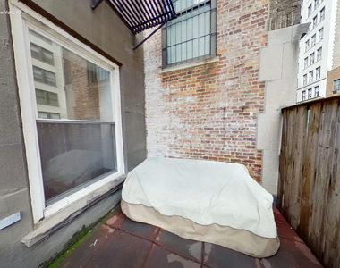 122 East 27th Street - Photo Thumbnail 6