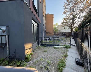 81 suydam street 1122 - Photo Thumbnail 13