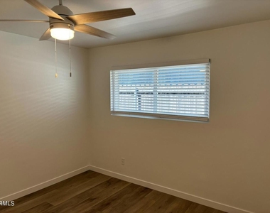 109 Bald Street - Photo Thumbnail 9