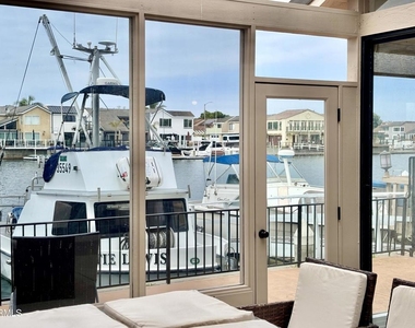 2551 Greencastle Court - Photo Thumbnail 27