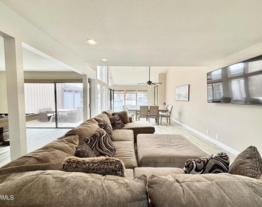 2551 Greencastle Court - Photo Thumbnail 4