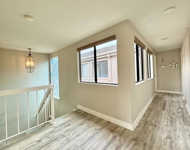 2551 Greencastle Court - Photo Thumbnail 10